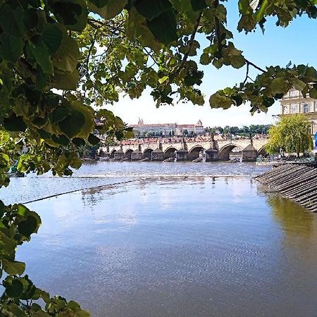 Cozy Studio In The Heart Of Old Prague Near The Charles Bridge Exterior photo